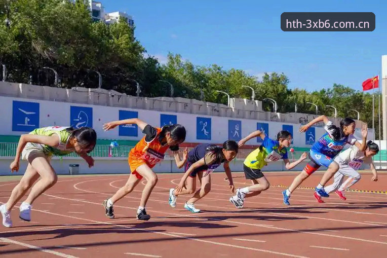 华体会中国首页 HTH华体会体育与同类平台对比:简洁界面vs功能冗余,哪个更实用?
